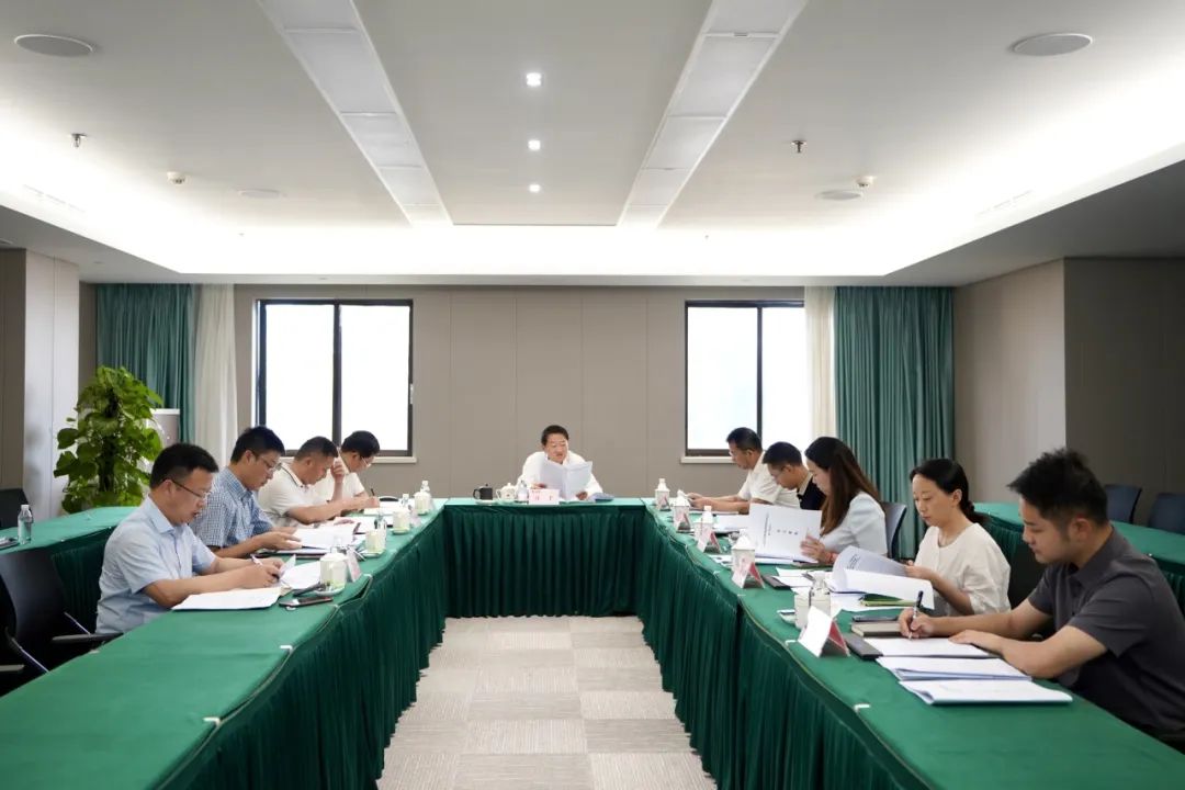 省asiagame集团党委书记、董事长任丁主持asiagame党校第2次校务委员会集会